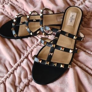 Valentino Garavani Rockstud Flat Slide Sands sz 39